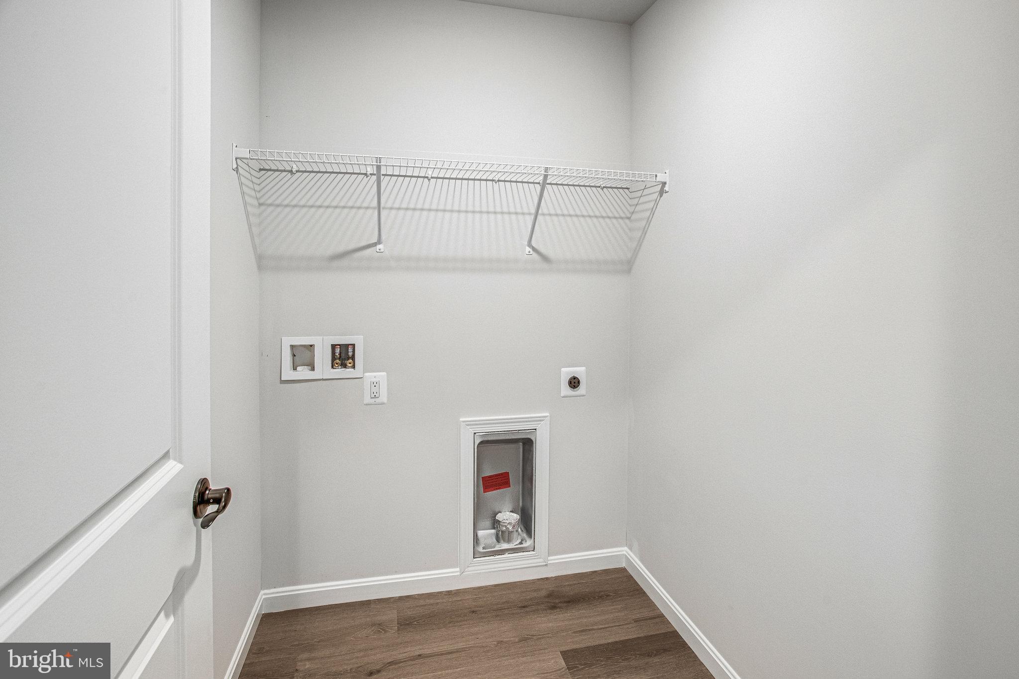 WILDERNESS SHORES - Residential