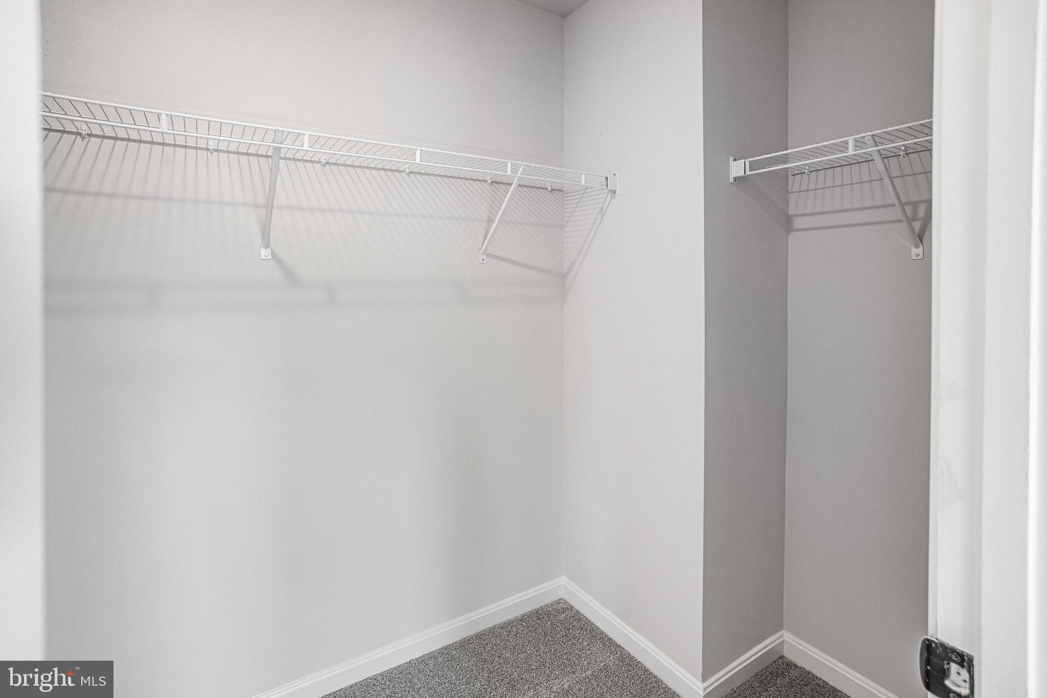 WILDERNESS SHORES - Residential