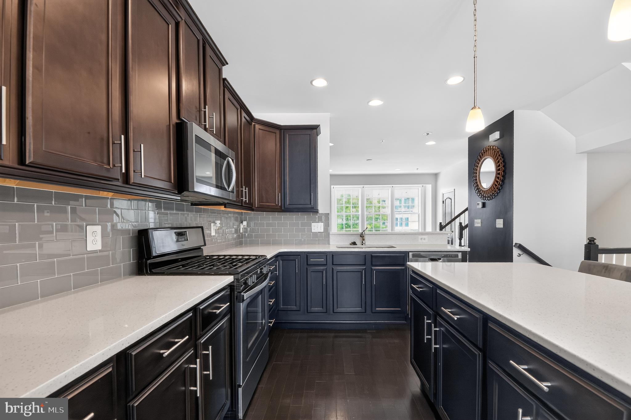 9502 SAW MILL LANE