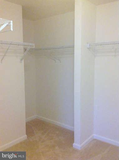 STONE RIDGE SOUTH - Residential Lease