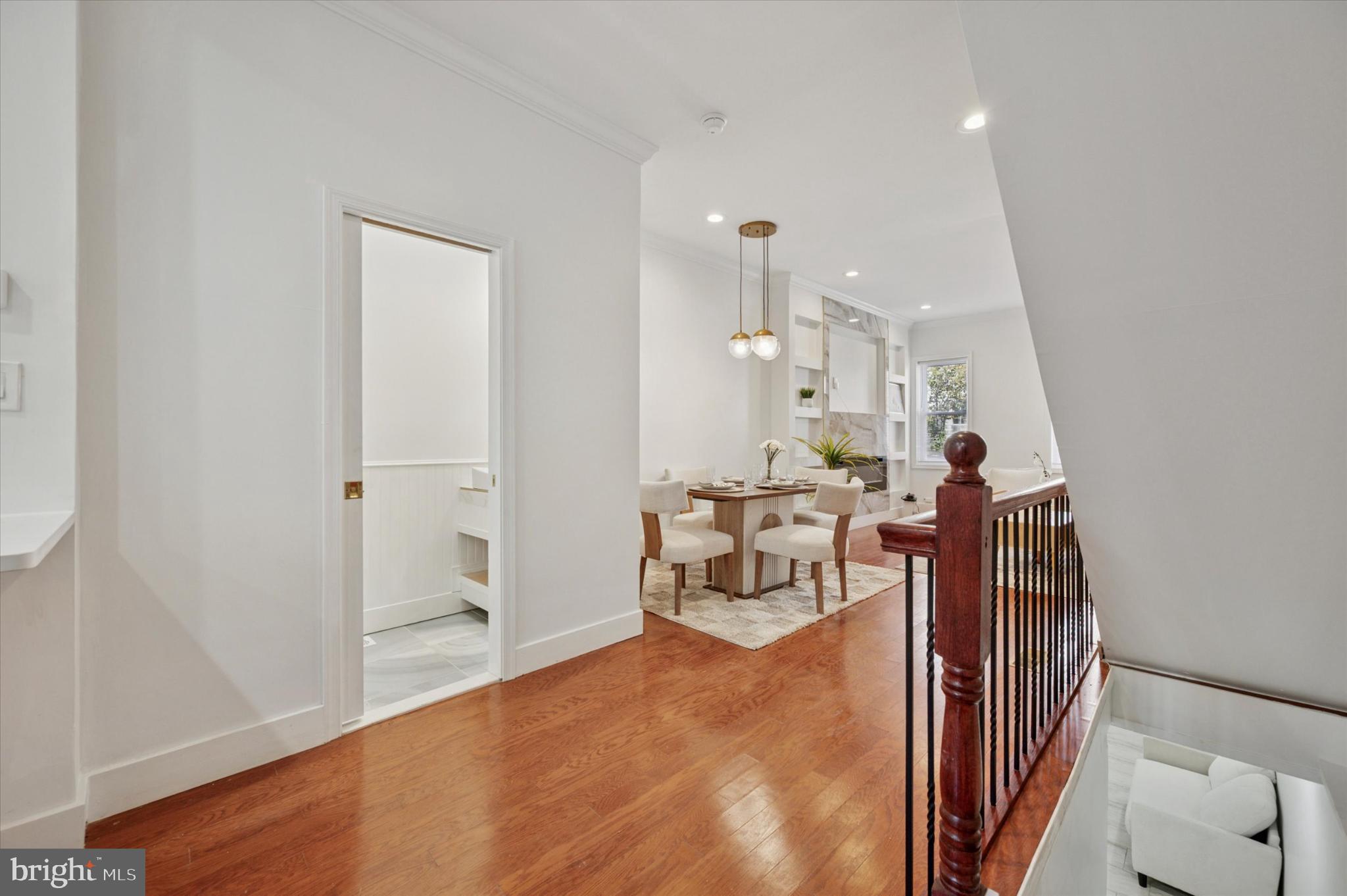 POINT BREEZE - Residential