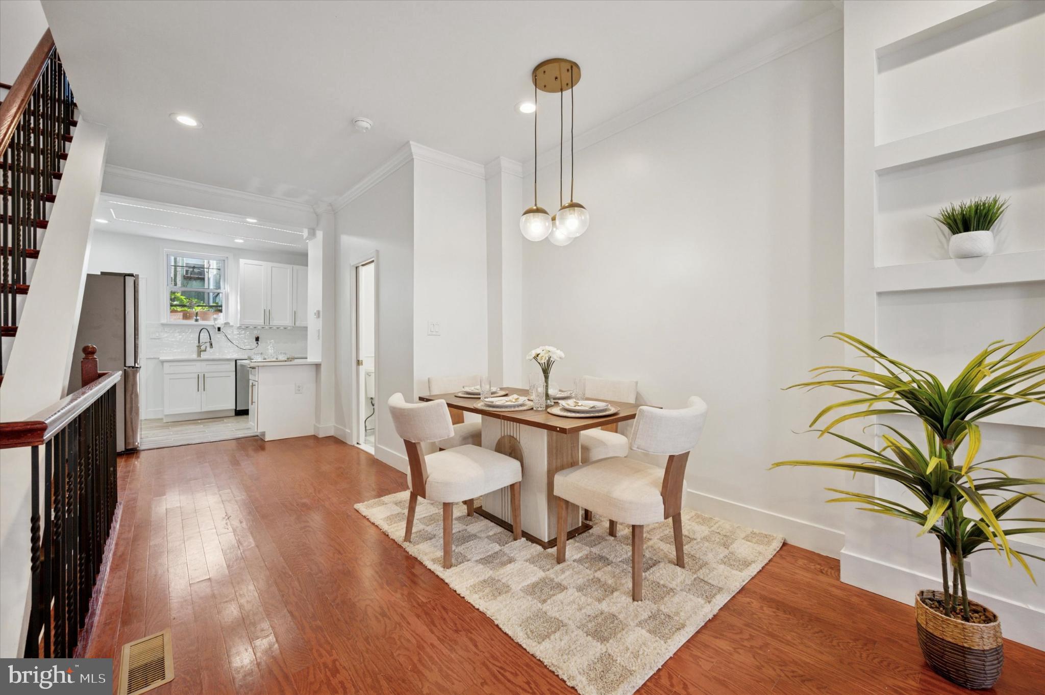 POINT BREEZE - Residential