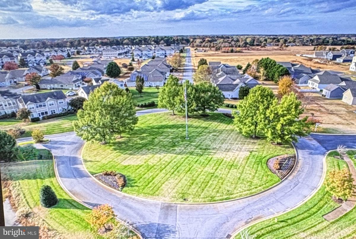 HEARTHSTONE MANOR - Residential