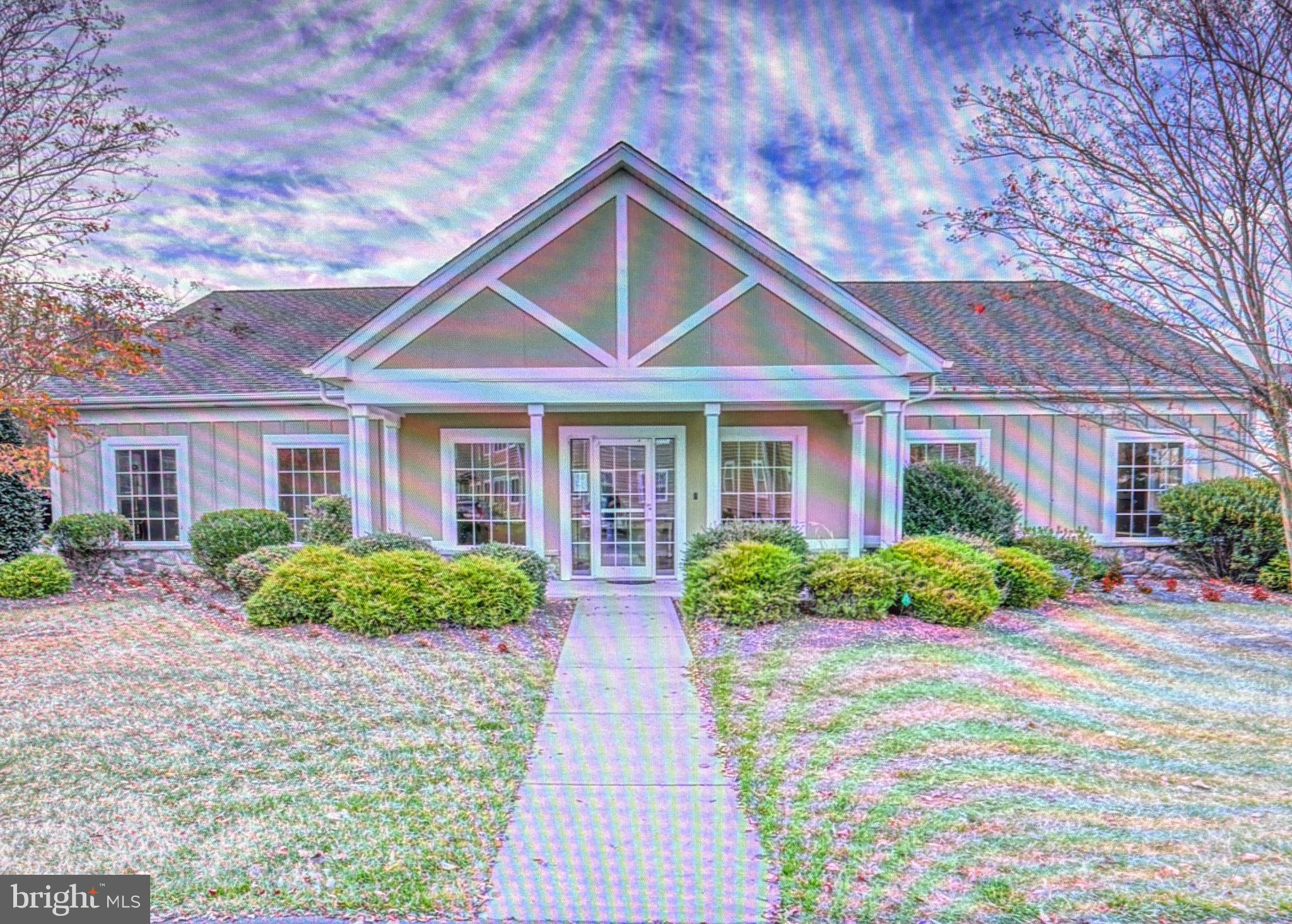 HEARTHSTONE MANOR - Residential