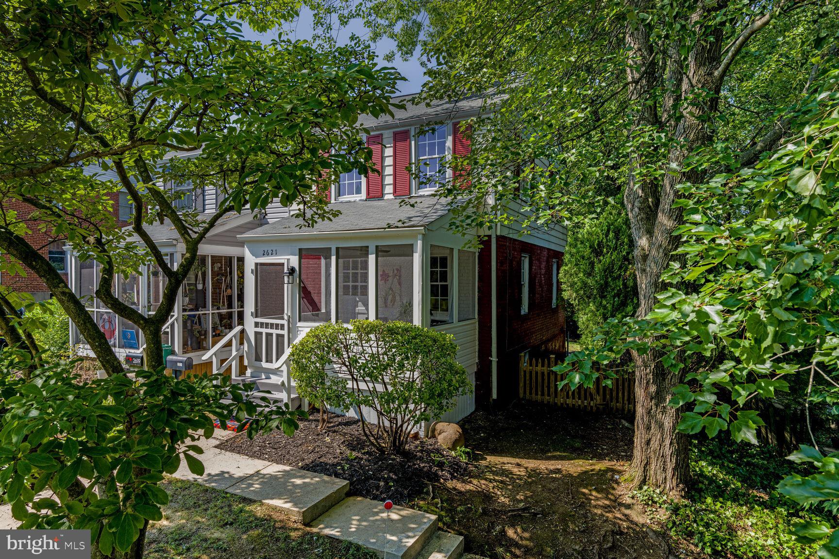 2621 JEFFERSON DRIVE