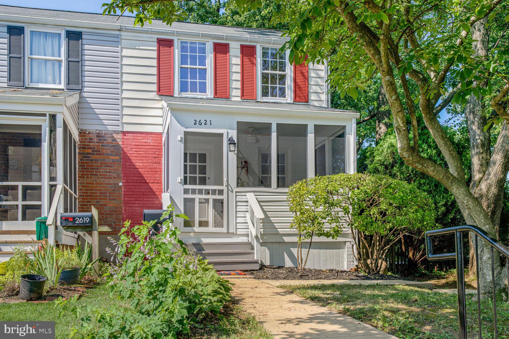 2621 JEFFERSON DRIVE