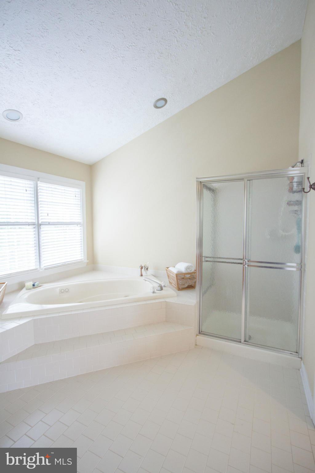 GREENBRIER HILLS - Residential