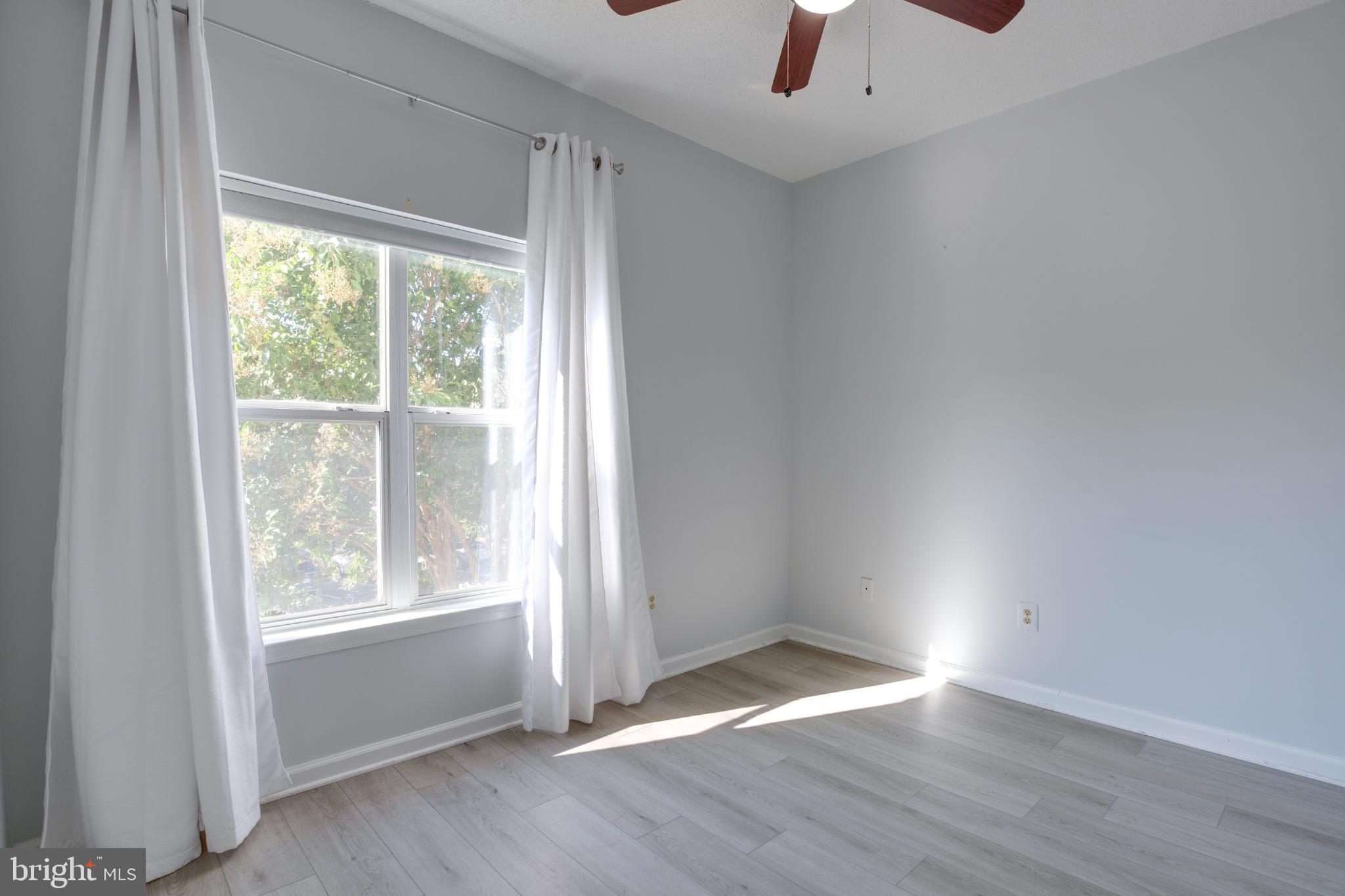 SANDERLING CONDO - Residential Lease