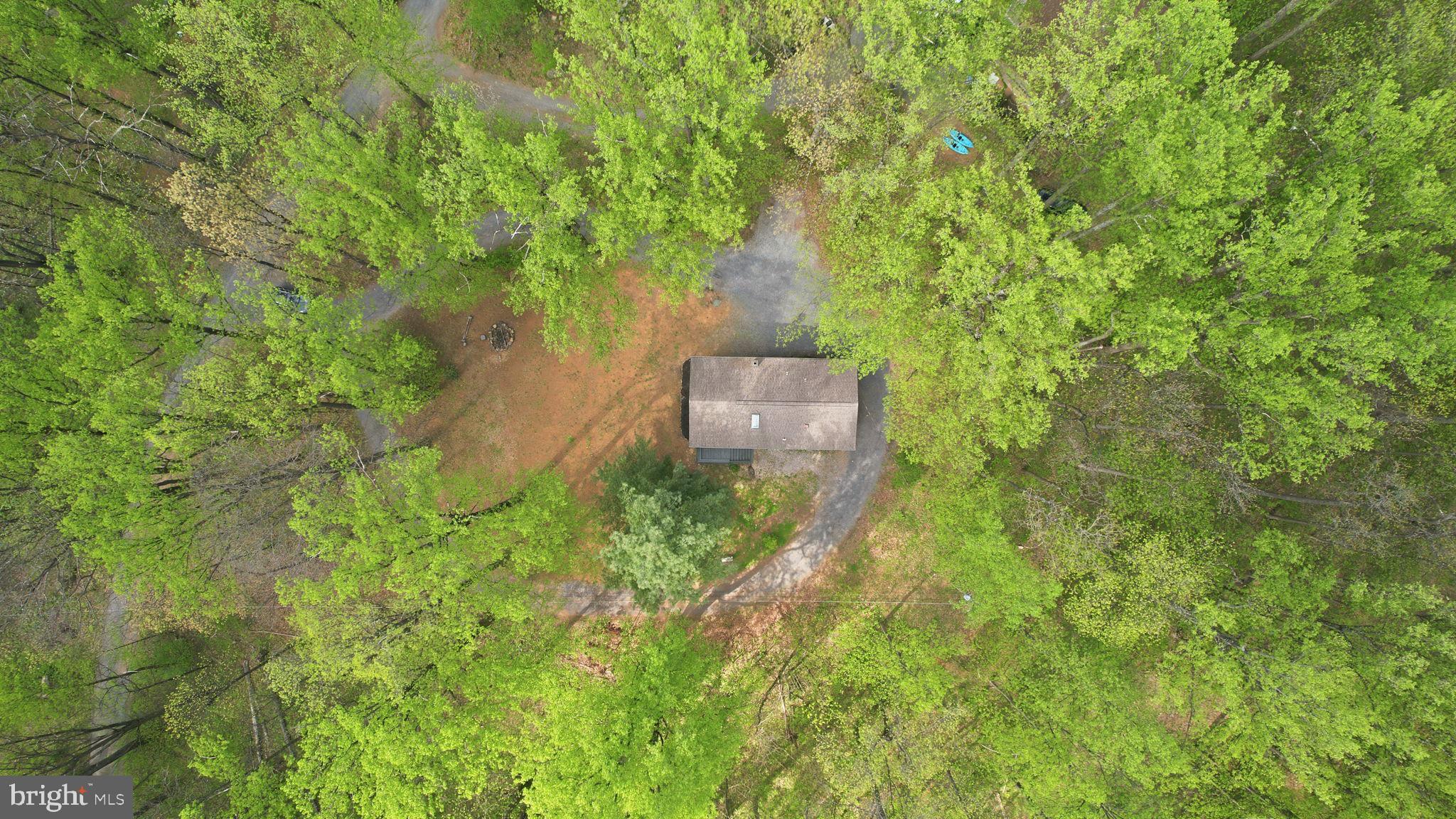 BLUE MOUNTAIN - Residential