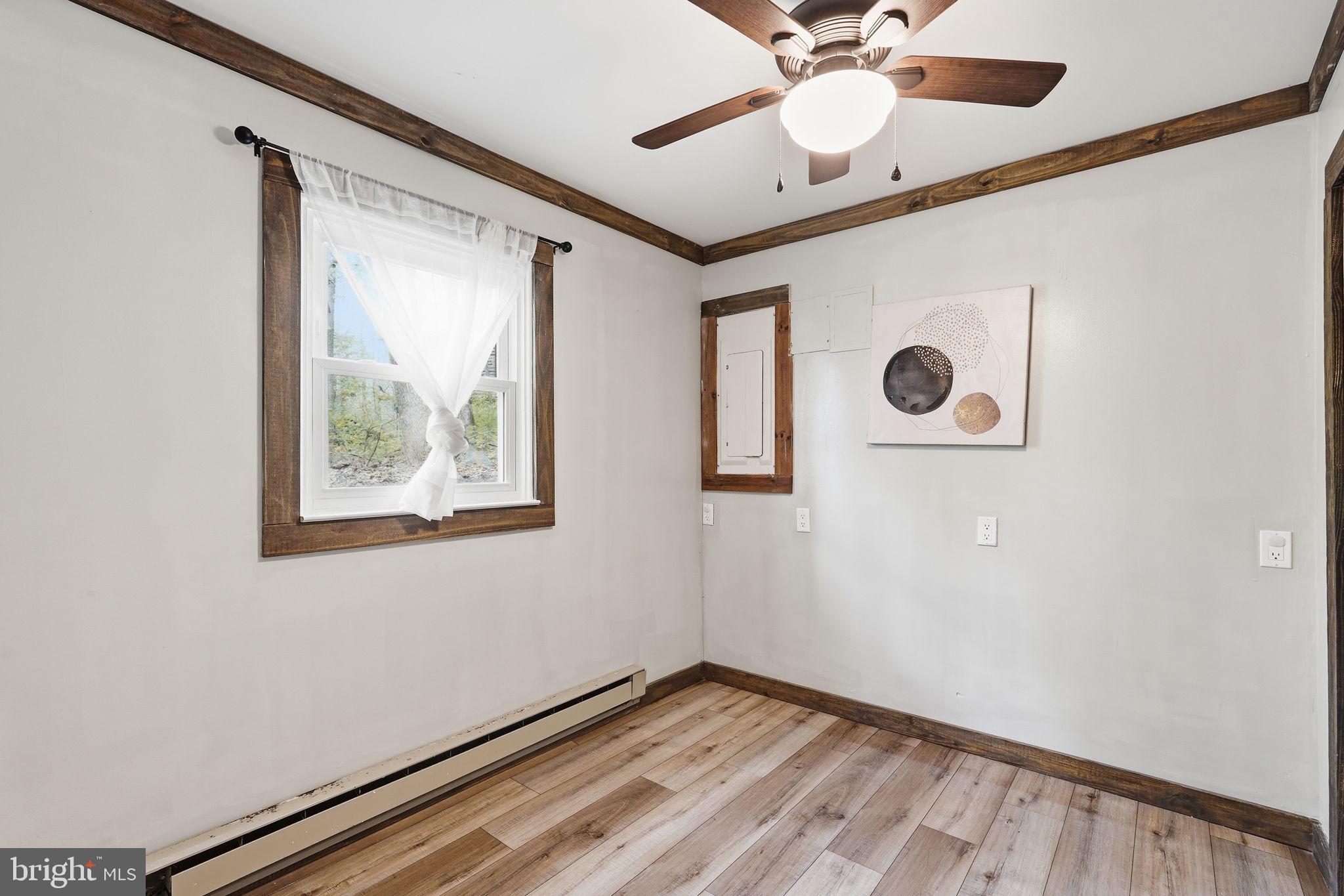 BLUE MOUNTAIN - Residential