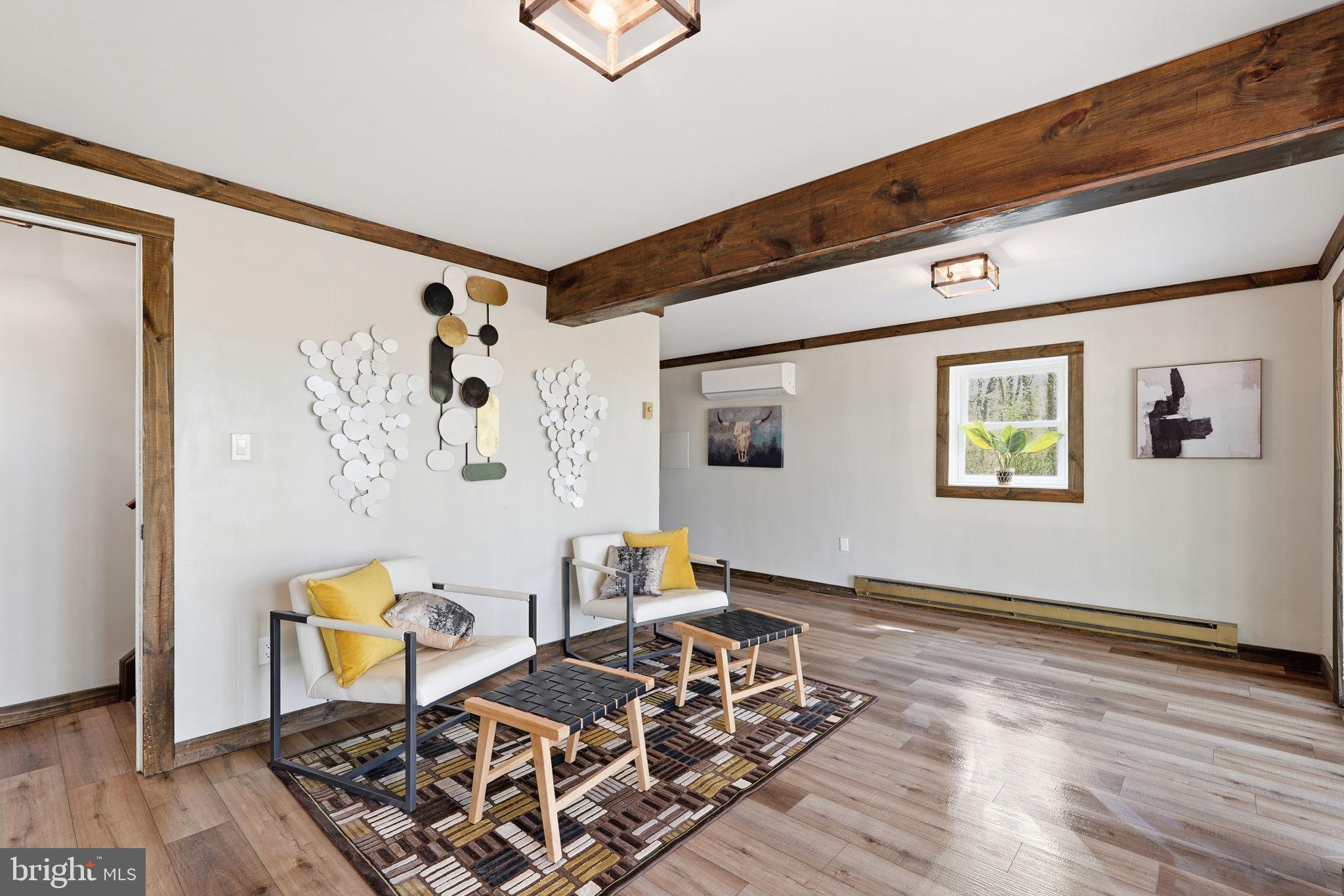 BLUE MOUNTAIN - Residential