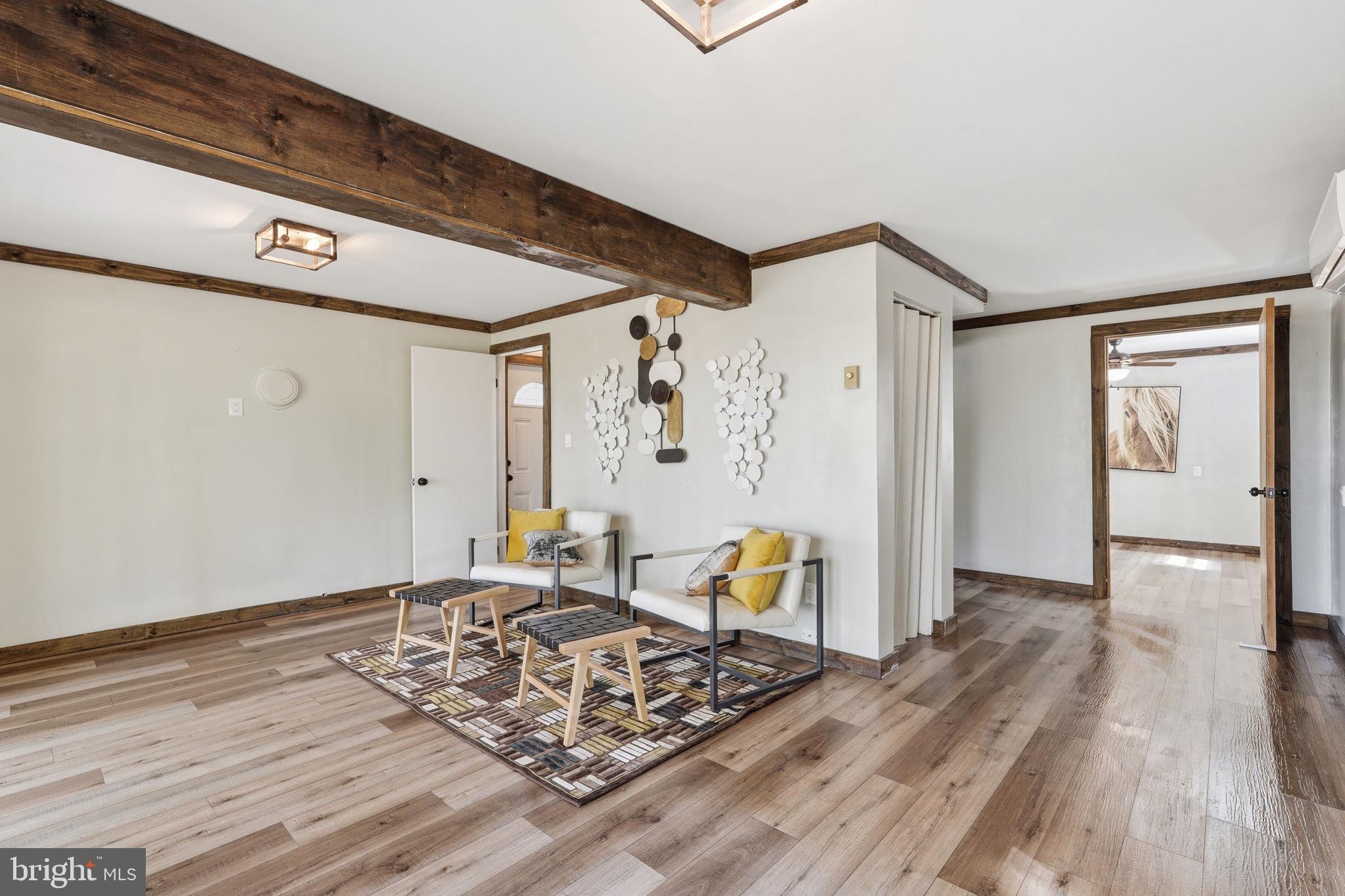 BLUE MOUNTAIN - Residential