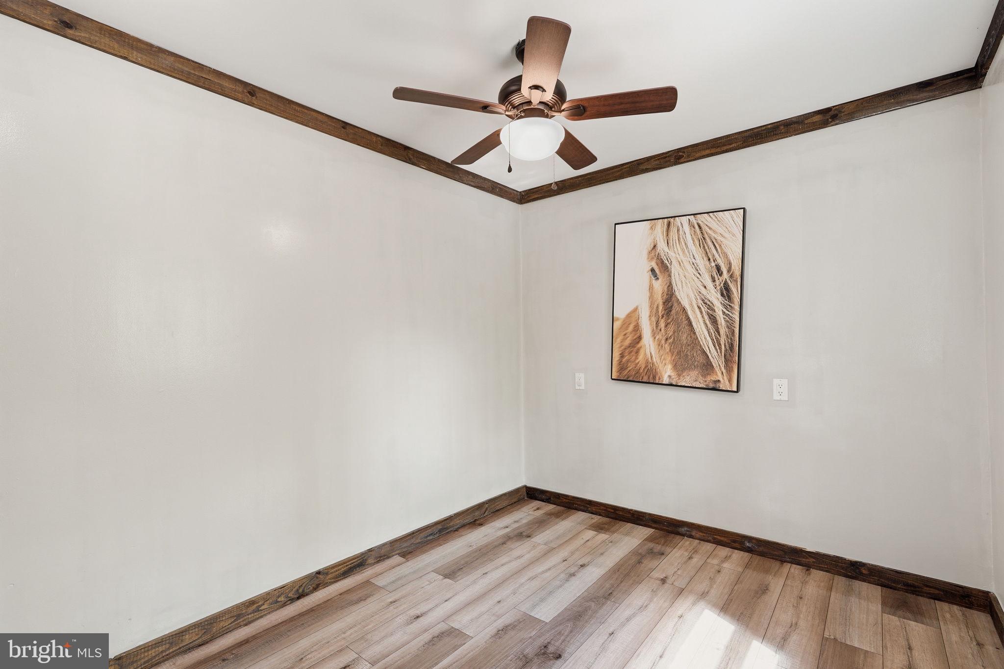 BLUE MOUNTAIN - Residential