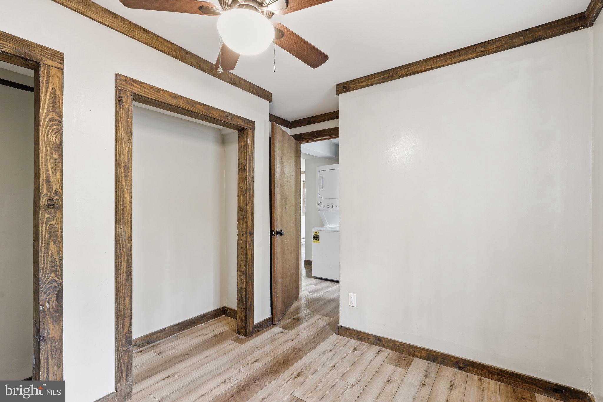 BLUE MOUNTAIN - Residential