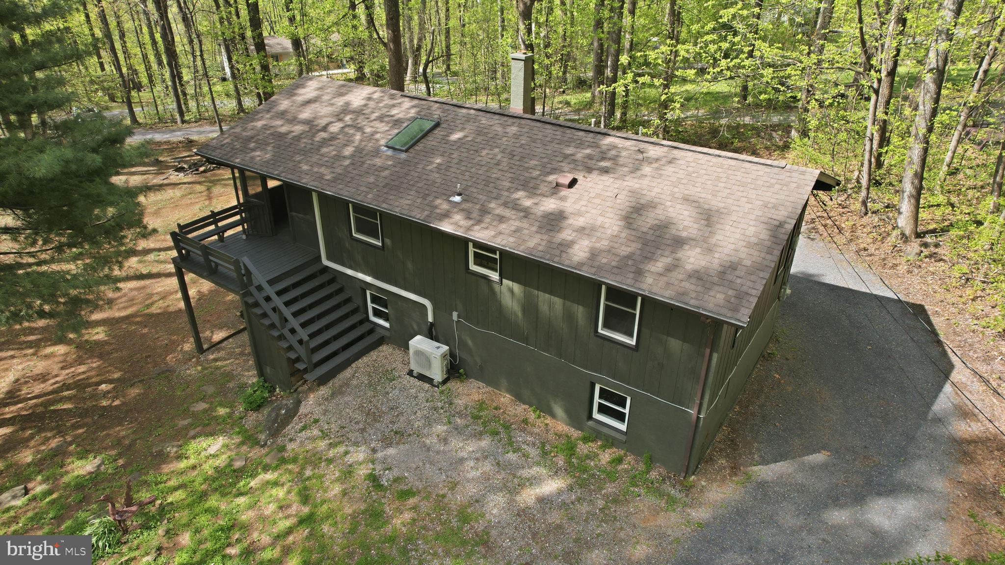 BLUE MOUNTAIN - Residential