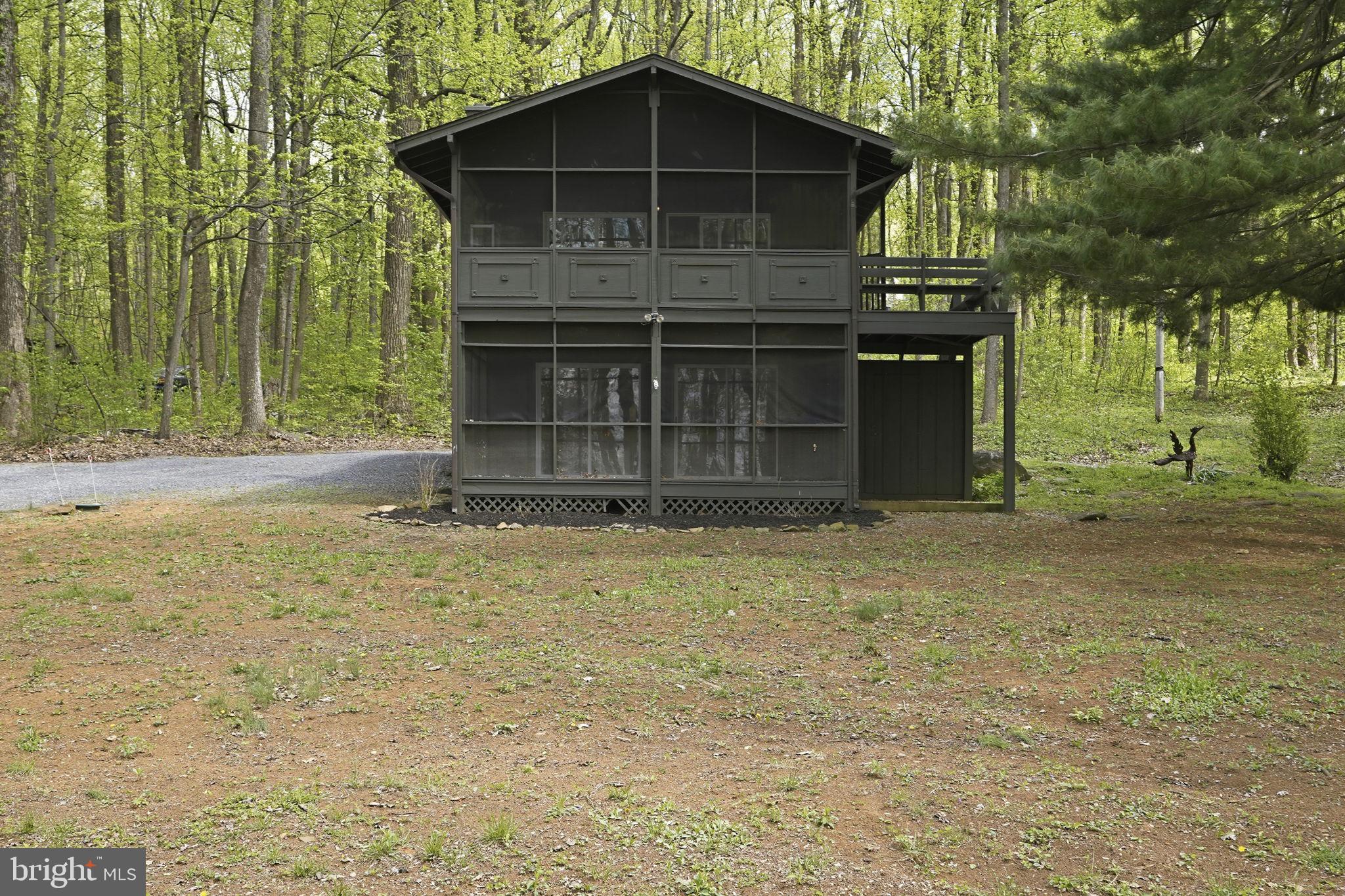 BLUE MOUNTAIN - Residential