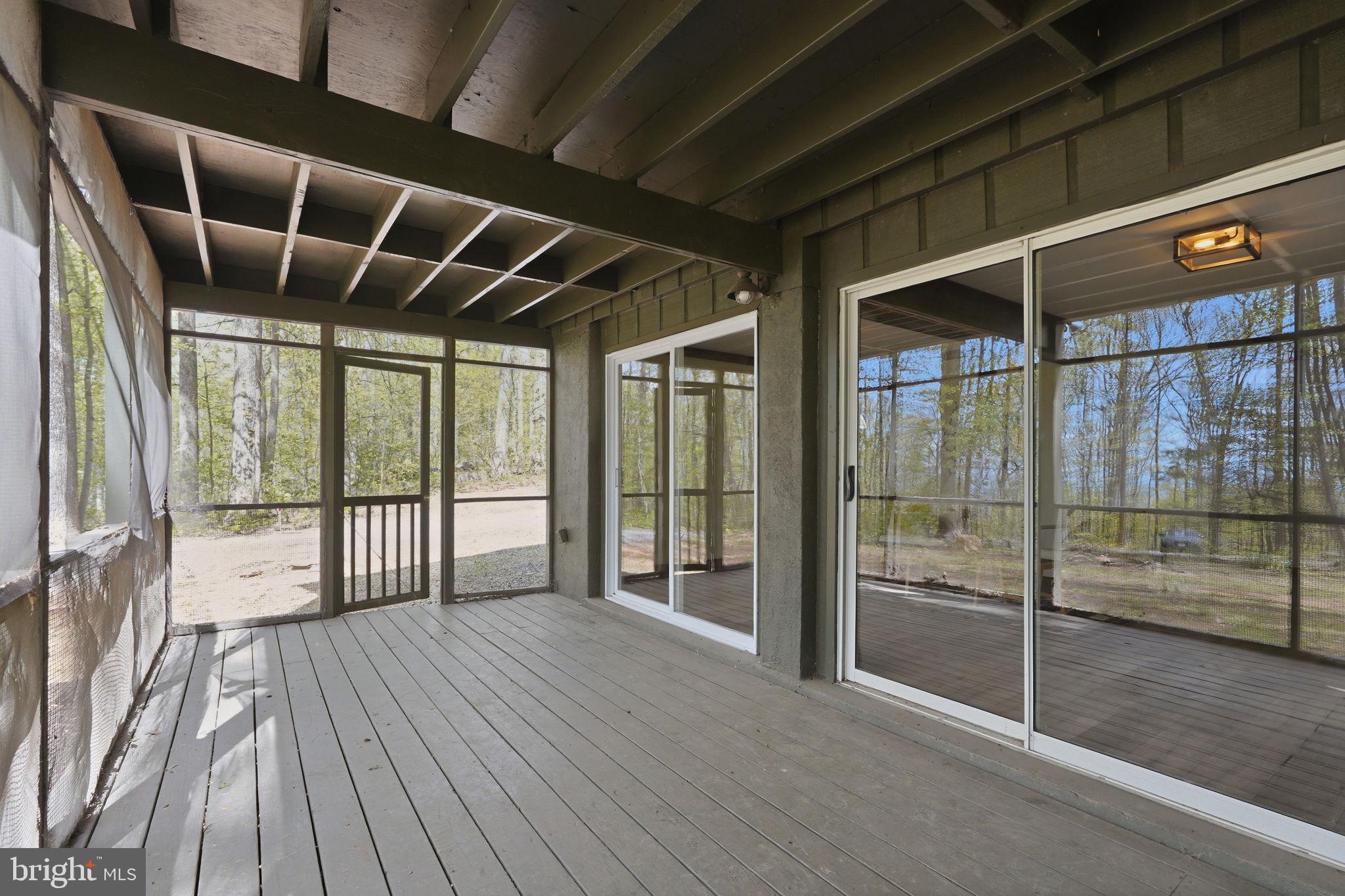 BLUE MOUNTAIN - Residential