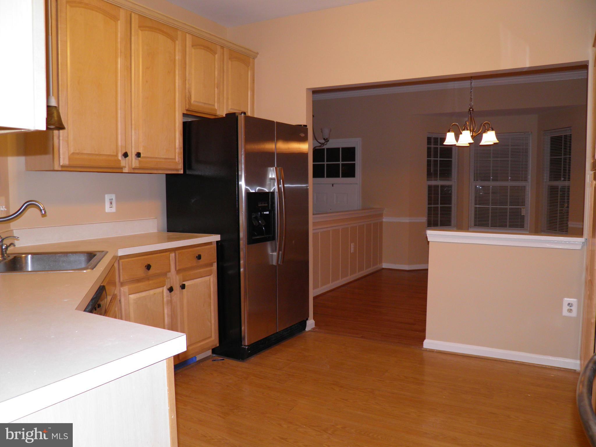 SHEFFIELD MANOR - Residential Lease