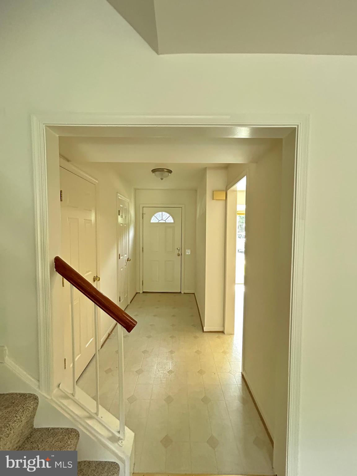 SPRING KNOLL - Residential Lease