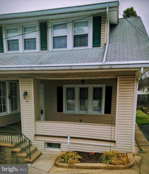 19 PENNWYN TERRACE READING PA 19606