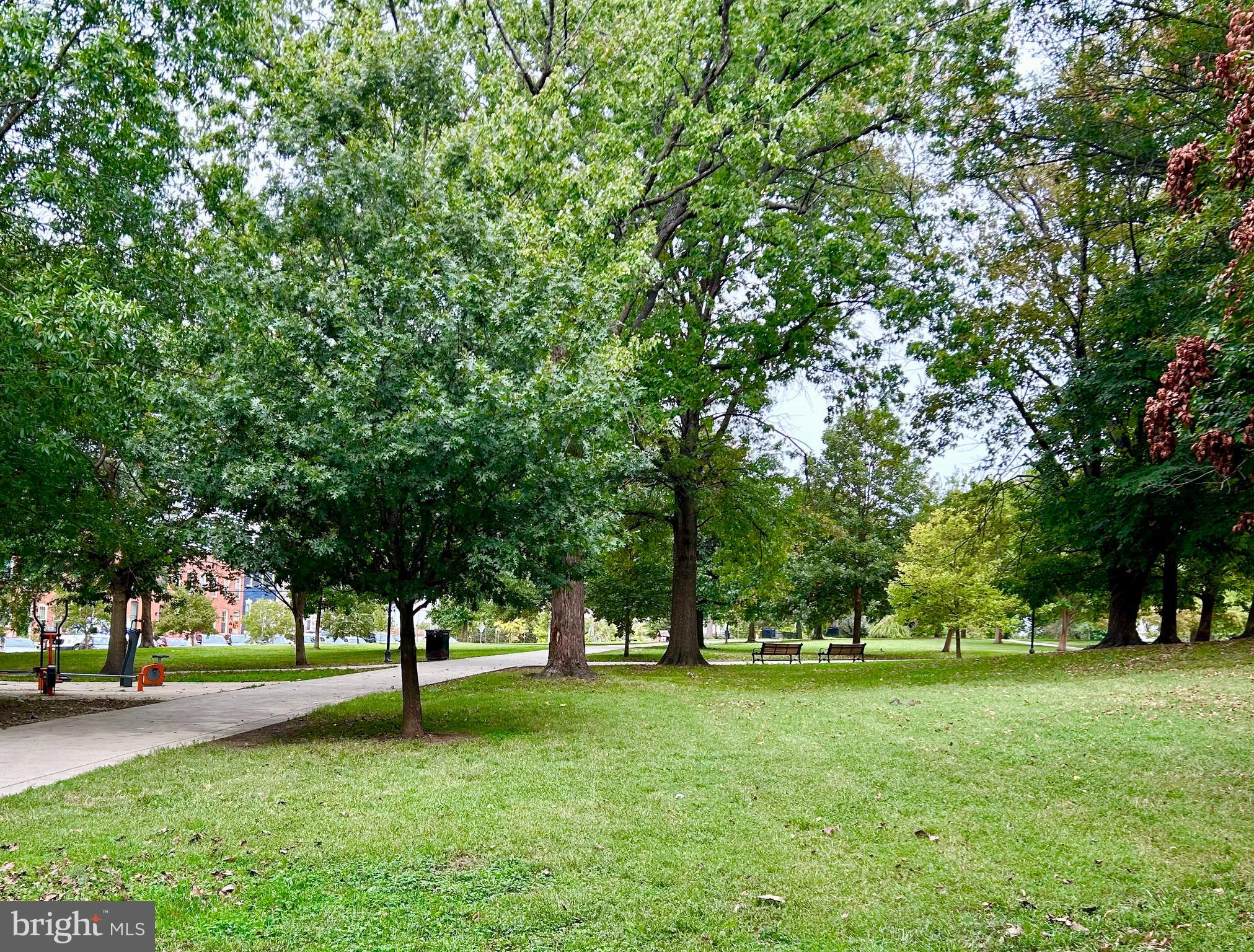 RIVERSIDE - Residential