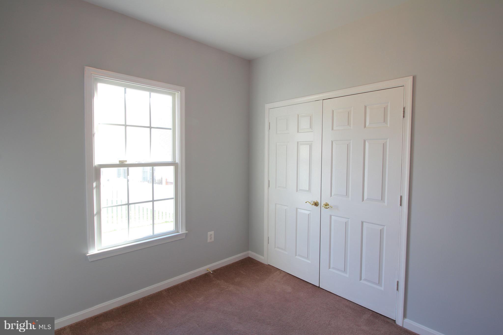 SALEM FIELDS - Residential