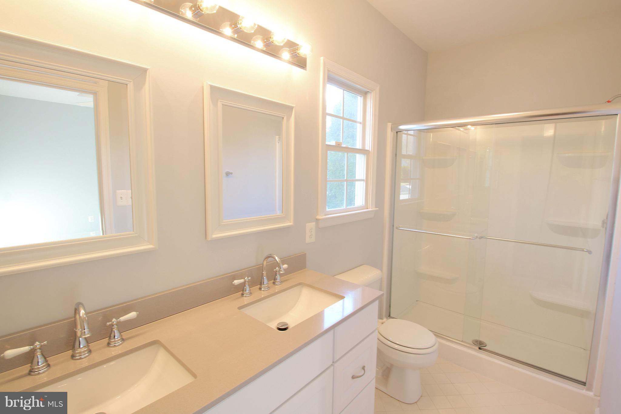 SALEM FIELDS - Residential