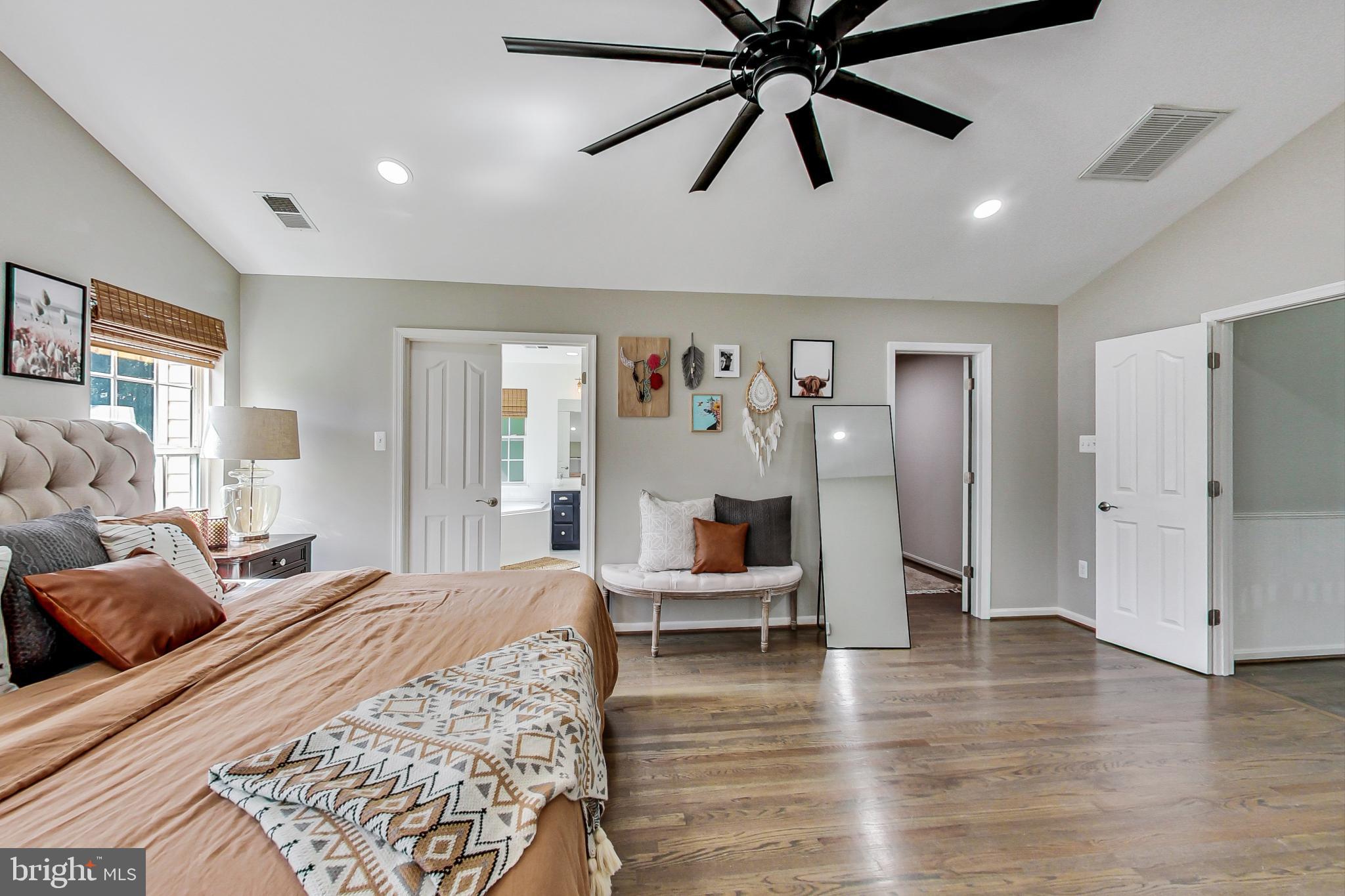 MANORWOOD - Residential