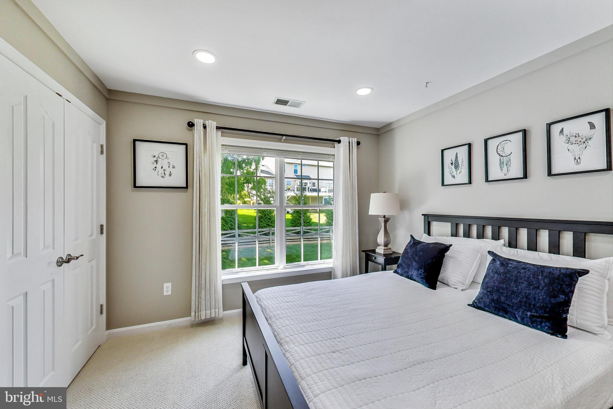 MANORWOOD - Residential