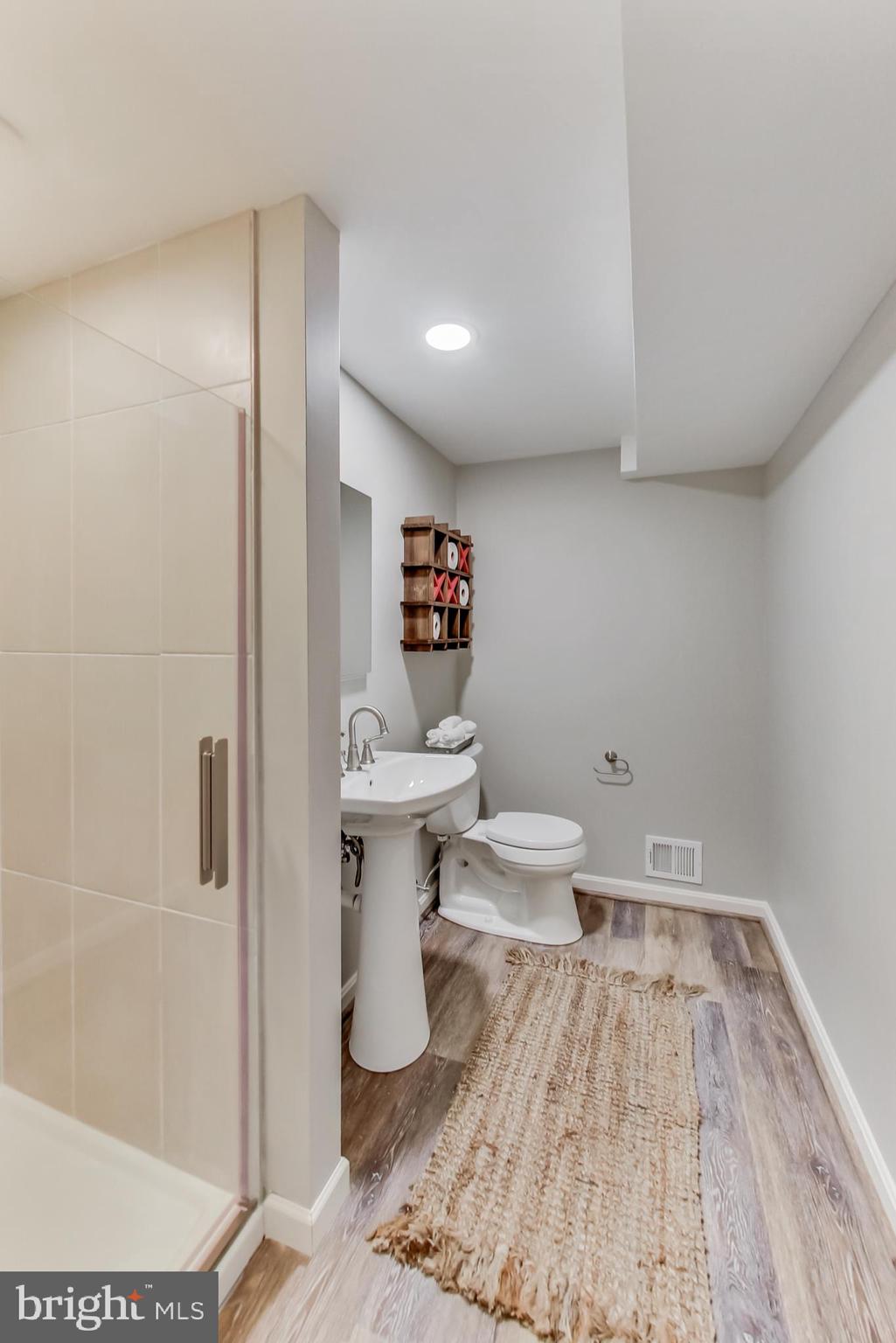 MANORWOOD - Residential