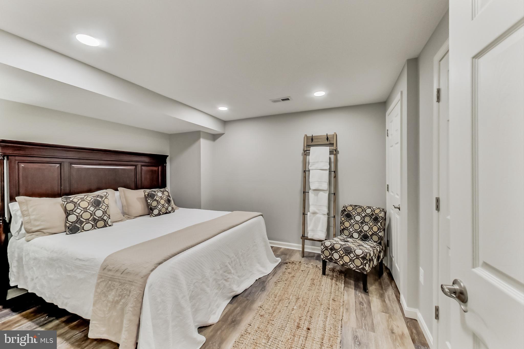 MANORWOOD - Residential