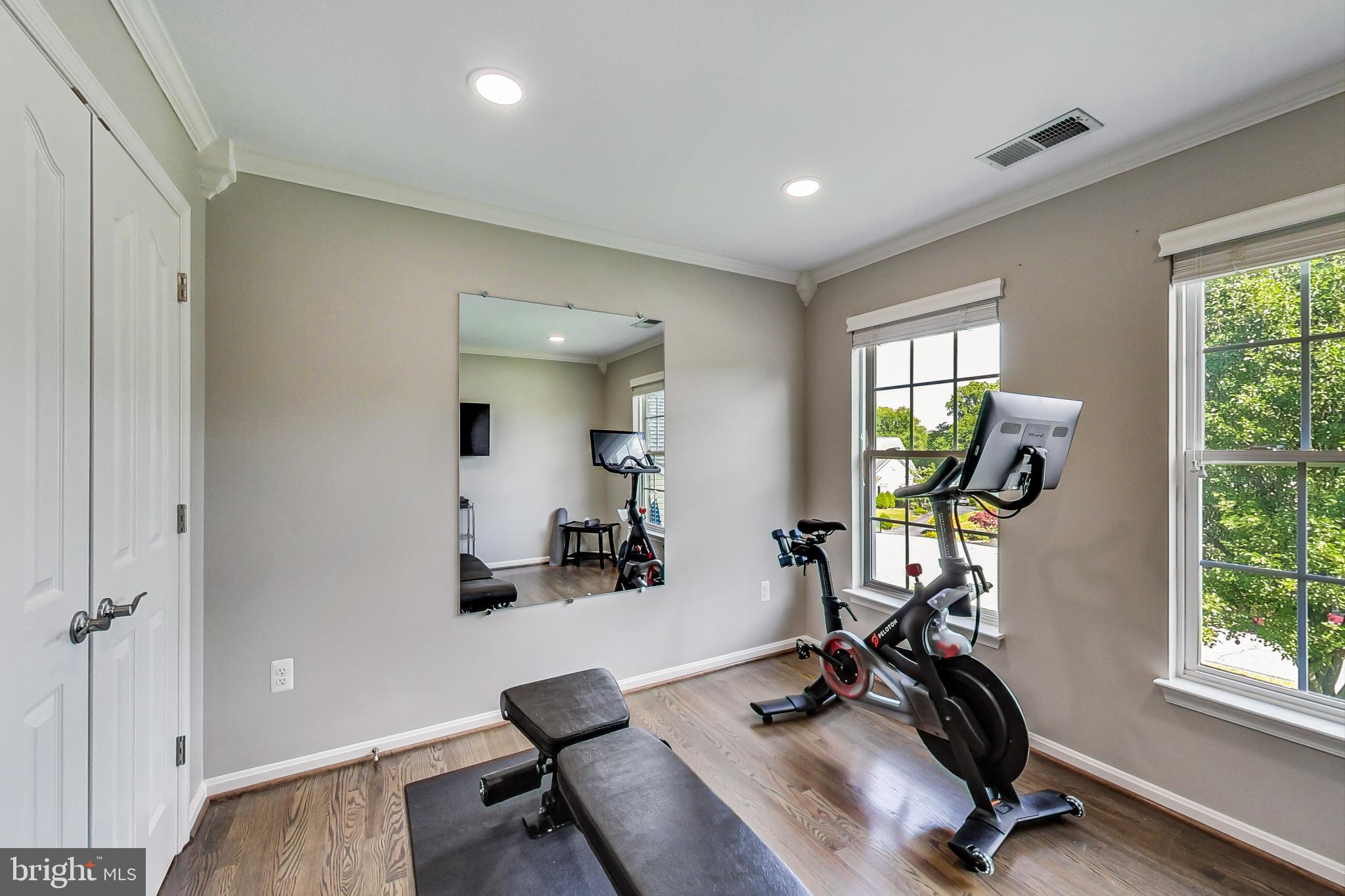 MANORWOOD - Residential