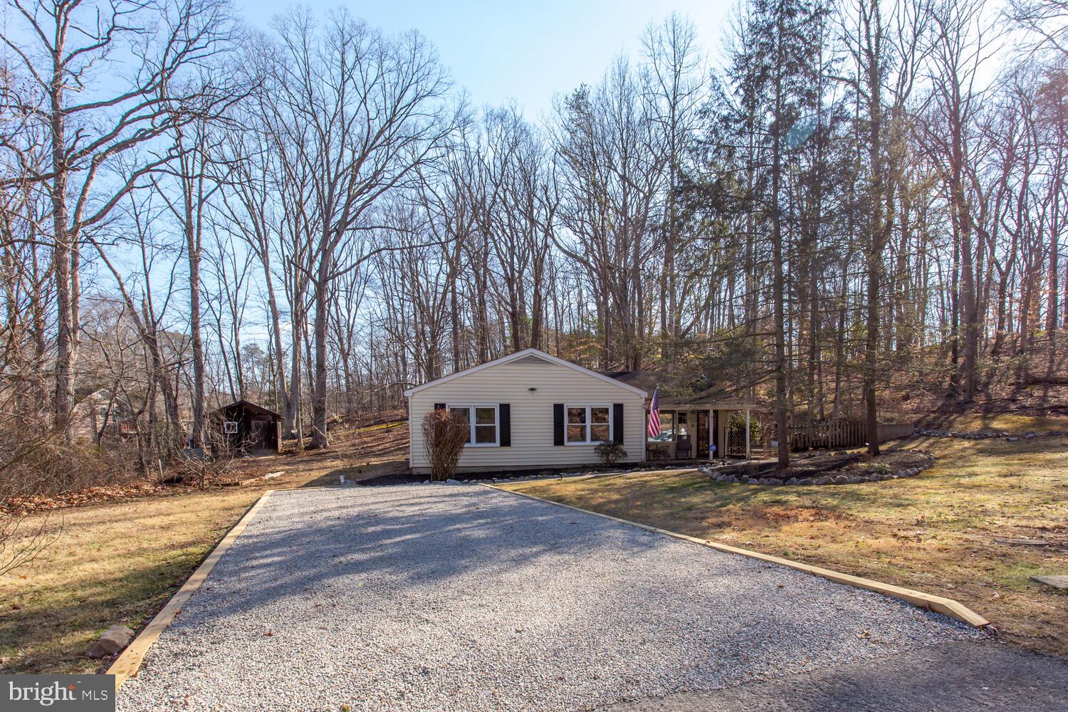 GUNSTON HEIGHTS - Residential