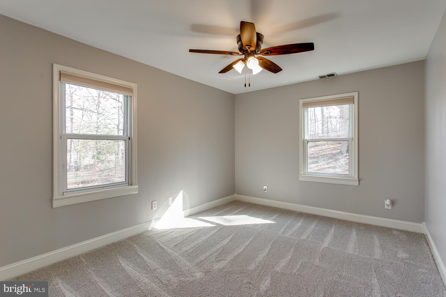 GUNSTON HEIGHTS - Residential