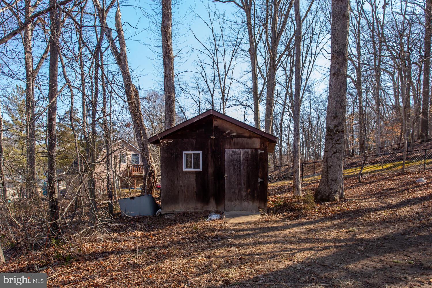 GUNSTON HEIGHTS - Residential