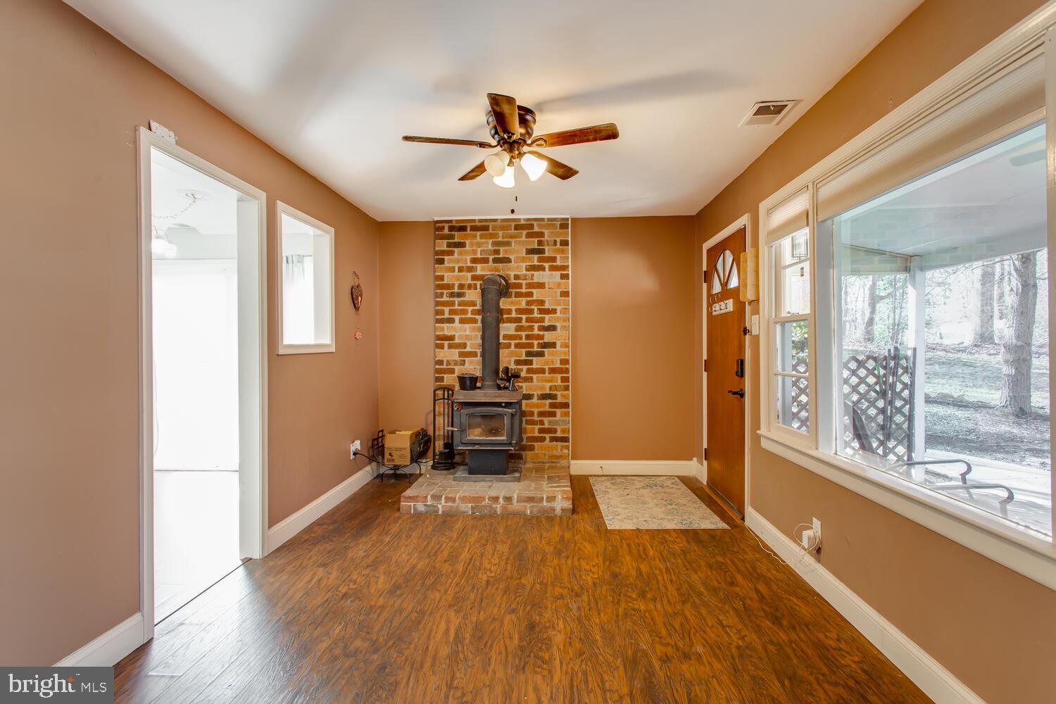 GUNSTON HEIGHTS - Residential