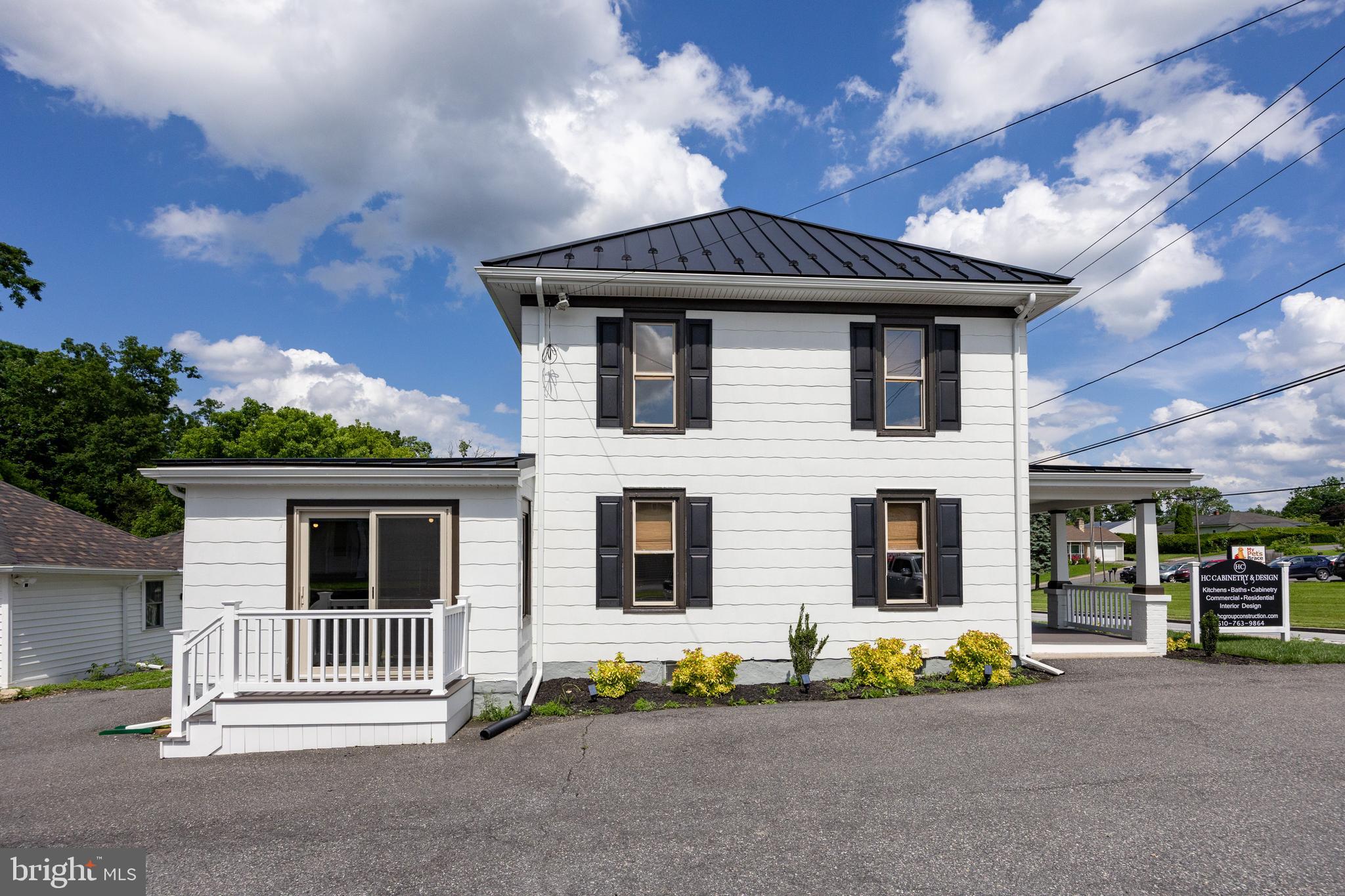 3511 MAIN STREET