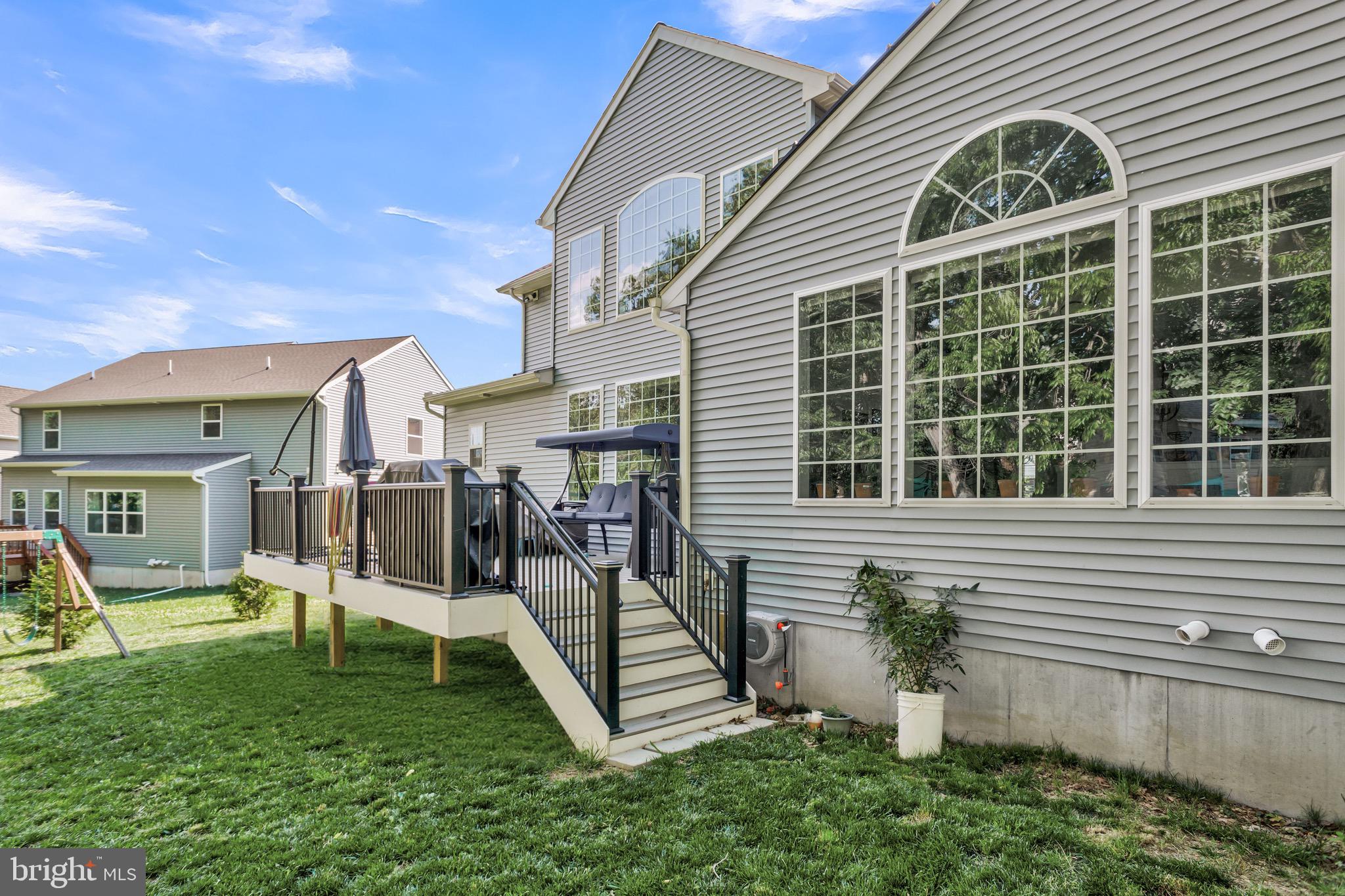 4555 LARK MEADOWS DRIVE