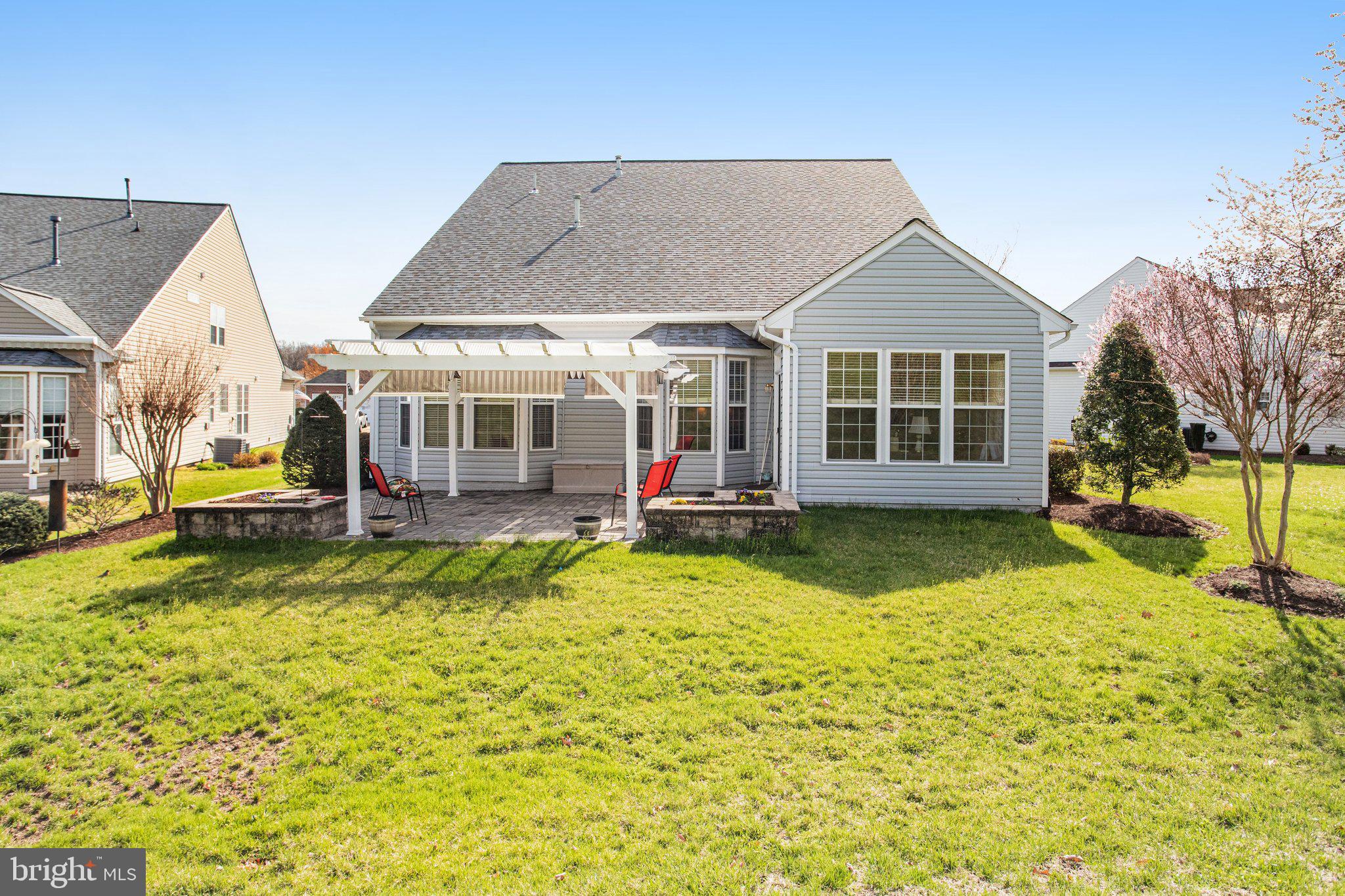 FOUR SEASONS IN HISTORIC VIRGINIA - Residential