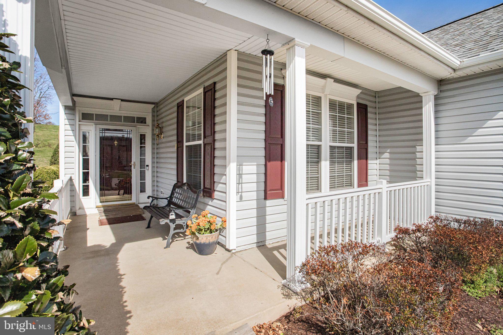 FOUR SEASONS IN HISTORIC VIRGINIA - Residential