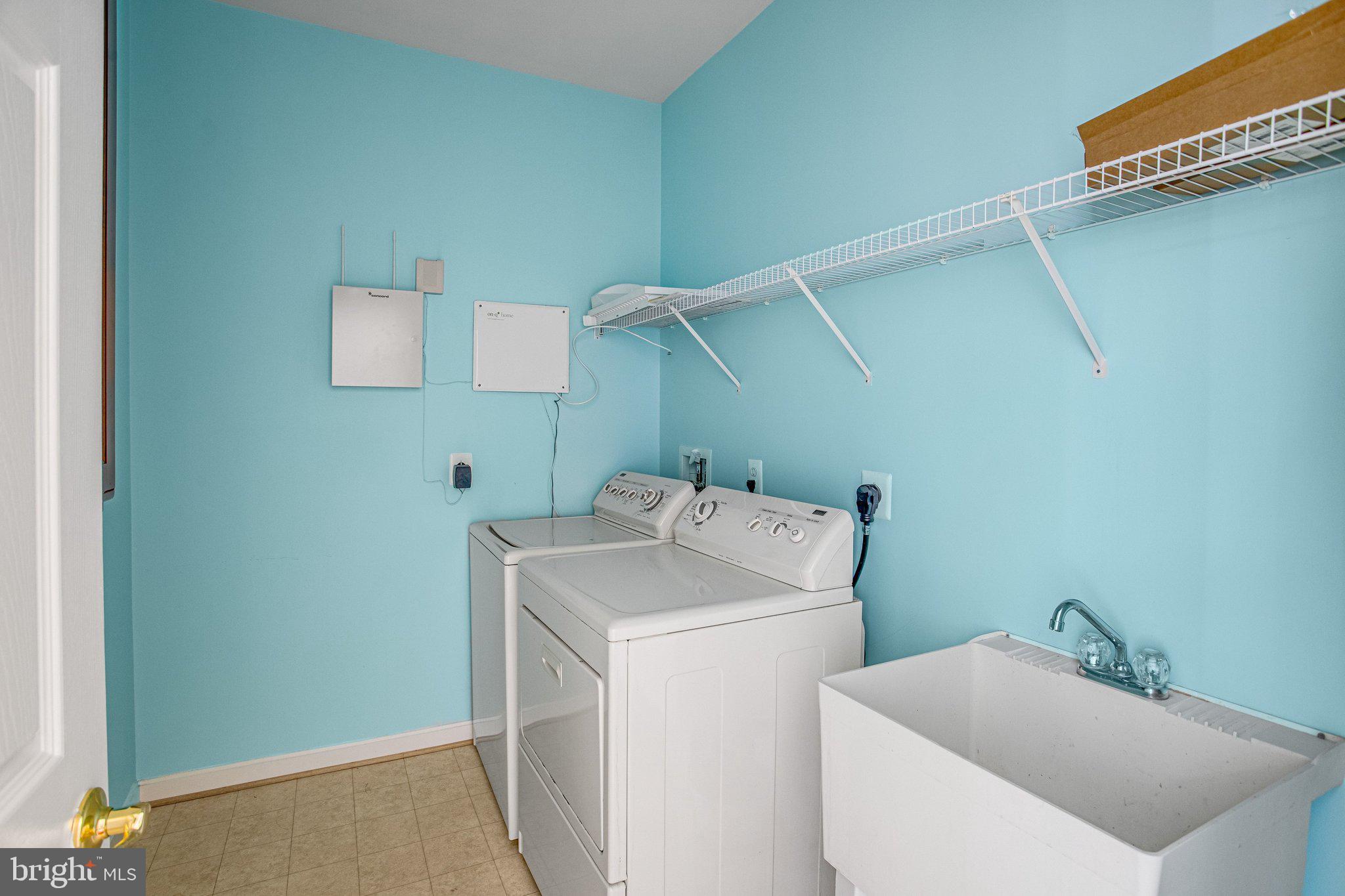 FOUR SEASONS IN HISTORIC VIRGINIA - Residential