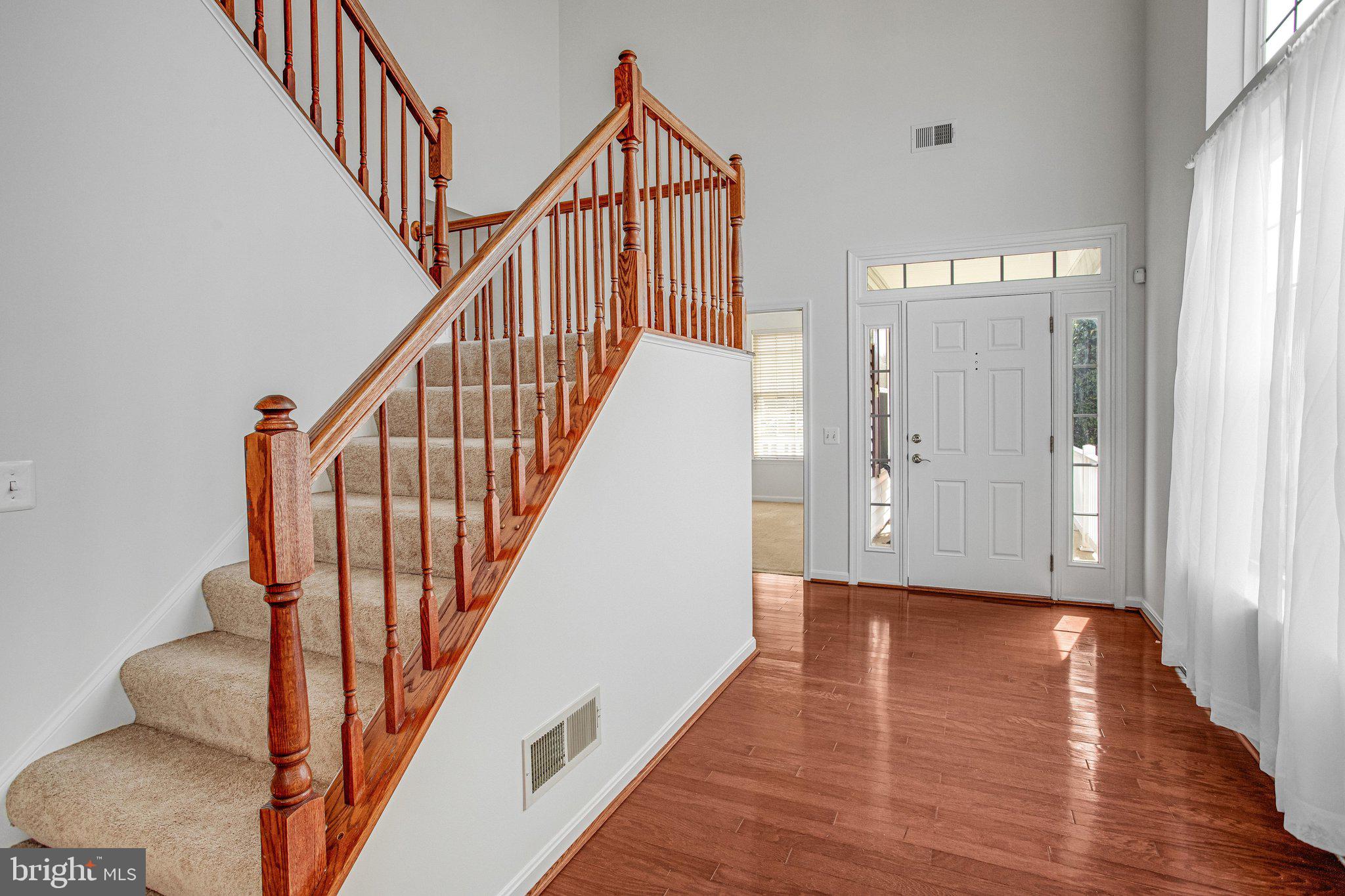 FOUR SEASONS IN HISTORIC VIRGINIA - Residential