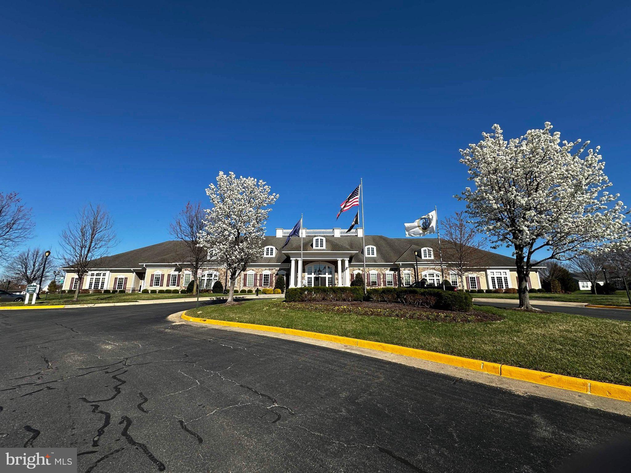 FOUR SEASONS IN HISTORIC VIRGINIA - Residential
