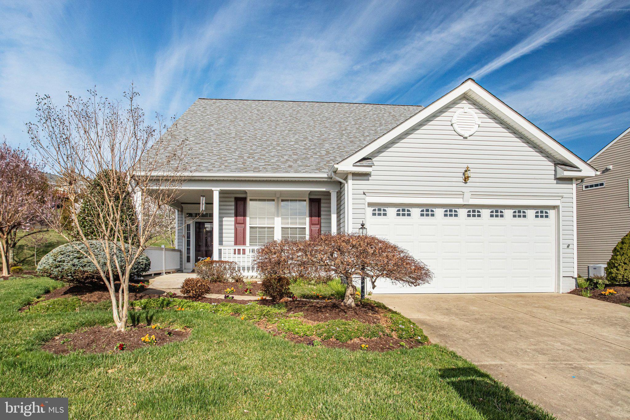 FOUR SEASONS IN HISTORIC VIRGINIA - Residential