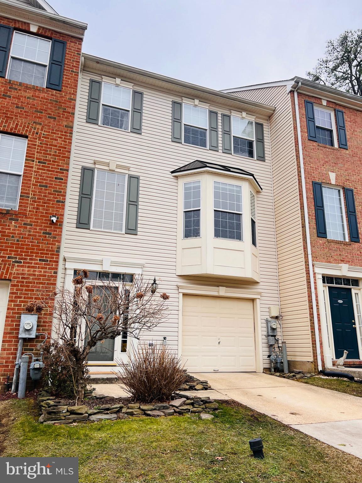 832 PATUXENT RUN CIRCLE