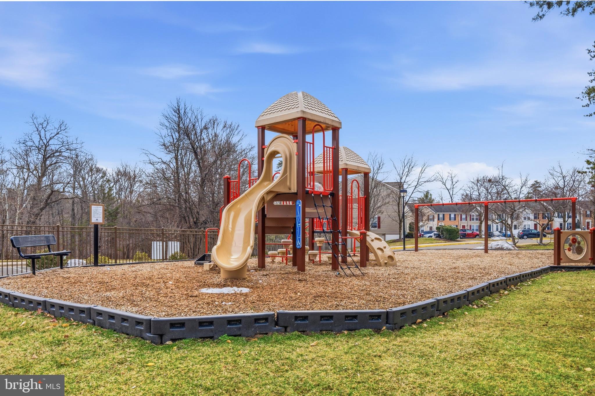 PINEY ORCHARD - Residential