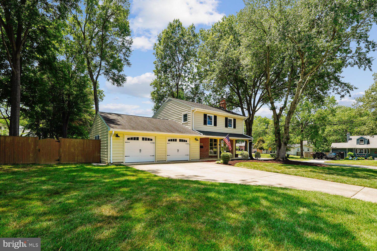 2305 LONDONDERRY ROAD