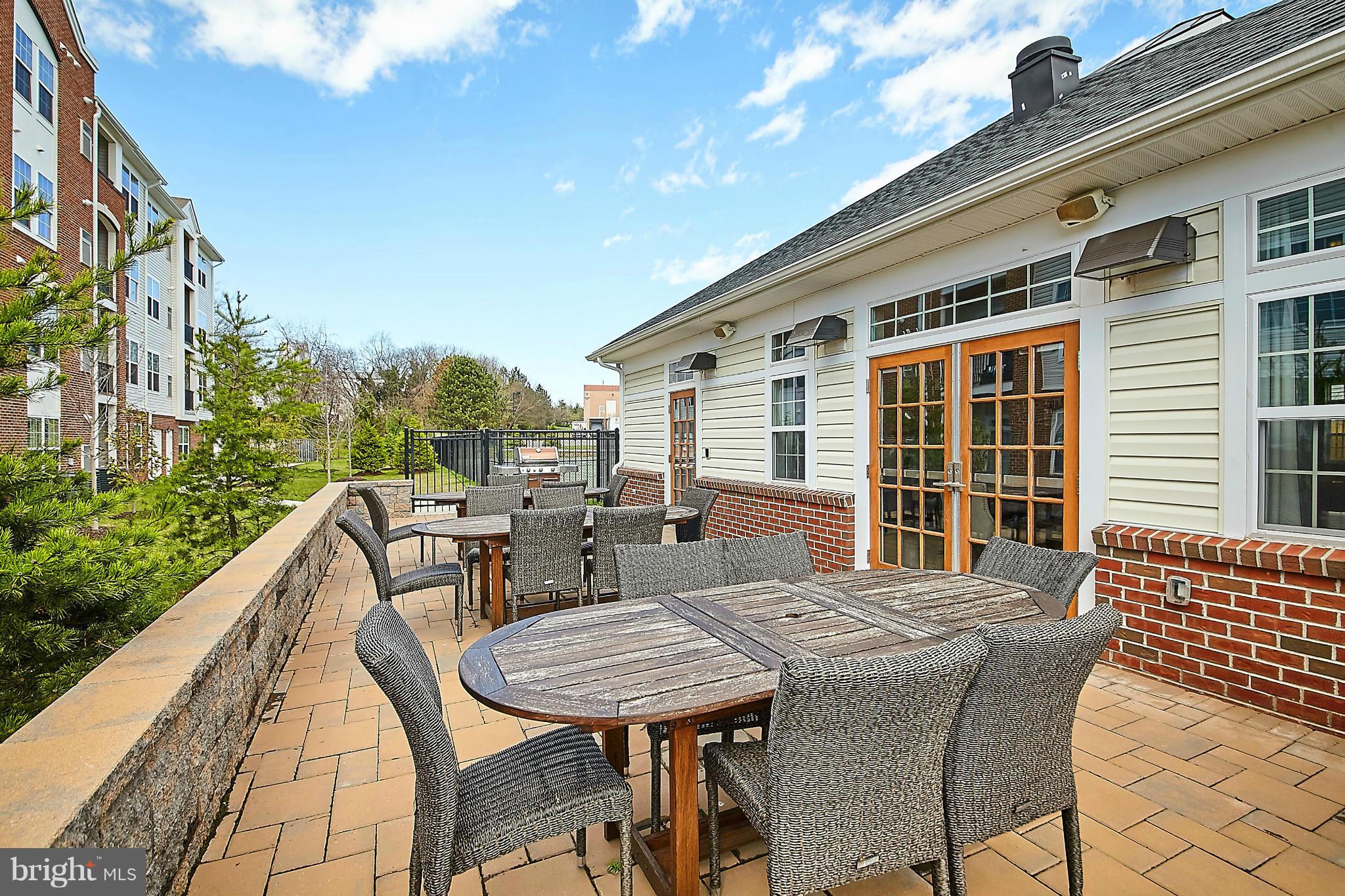 THE GATHERINGS - Residential