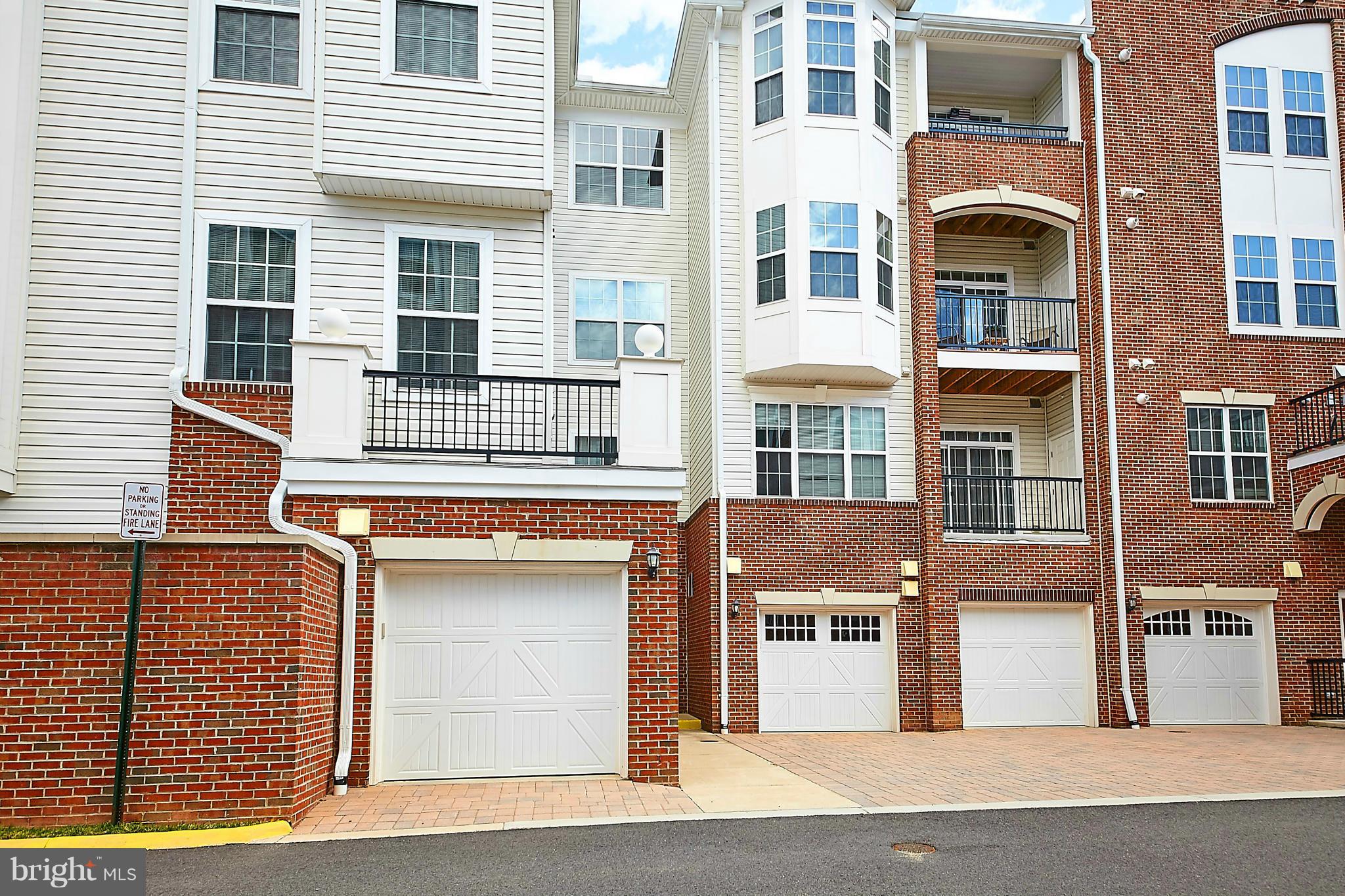 THE GATHERINGS - Residential