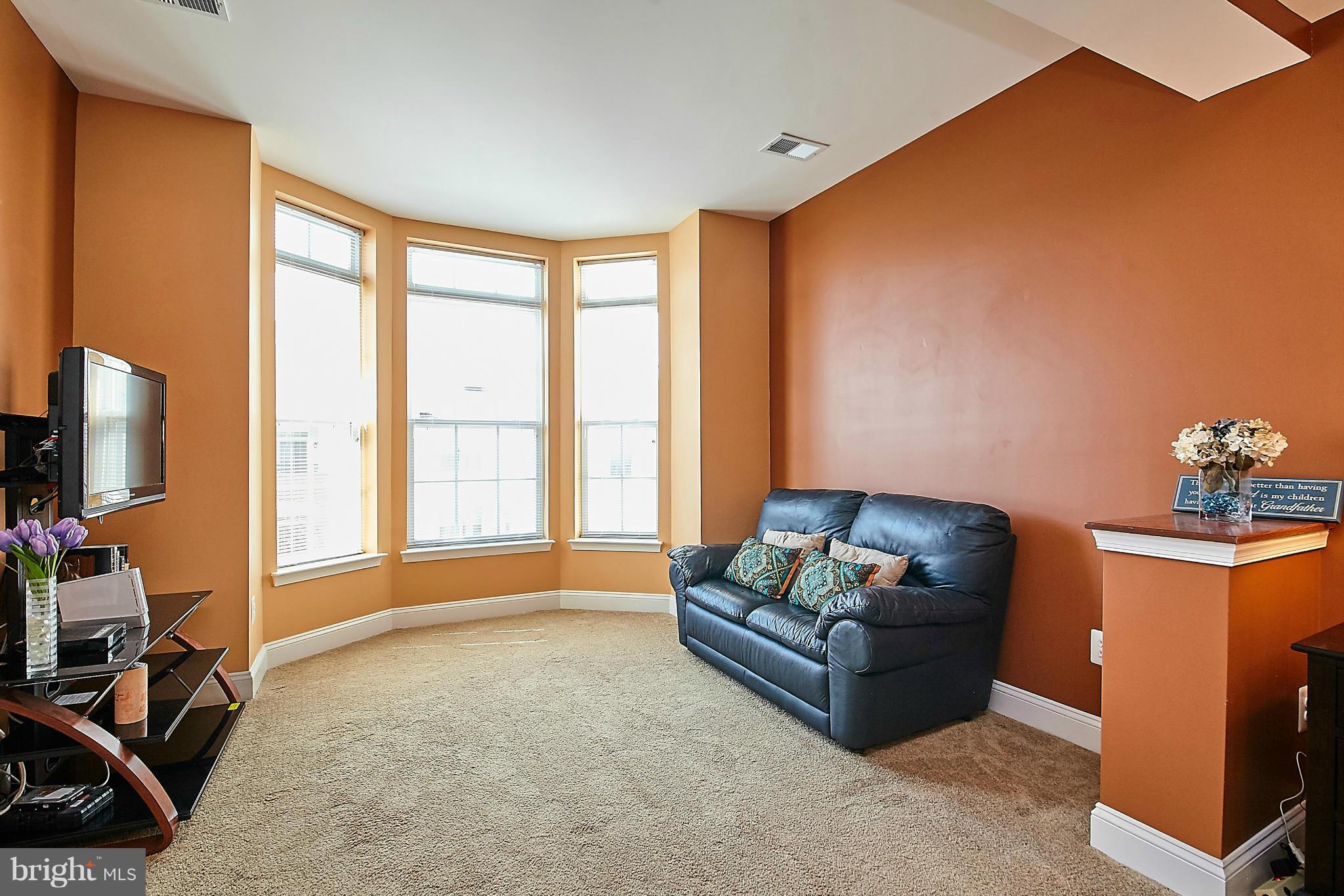 THE GATHERINGS - Residential